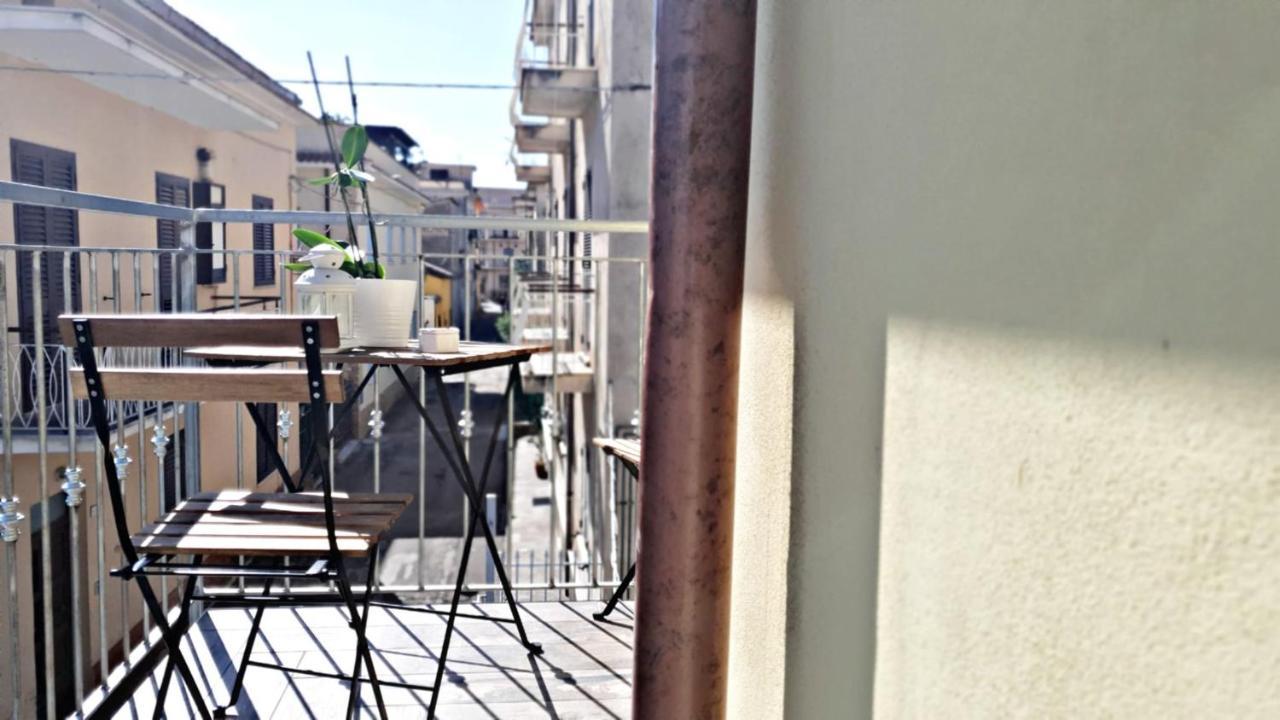 B&B A Casa Di Antonella 스카우리 외부 사진