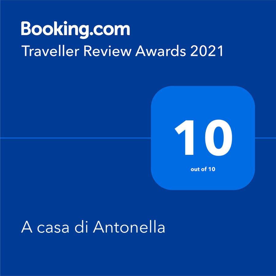 B&B A Casa Di Antonella 스카우리 외부 사진